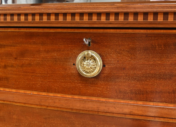 Buffet deux corps en acajou du début du XXe siècle