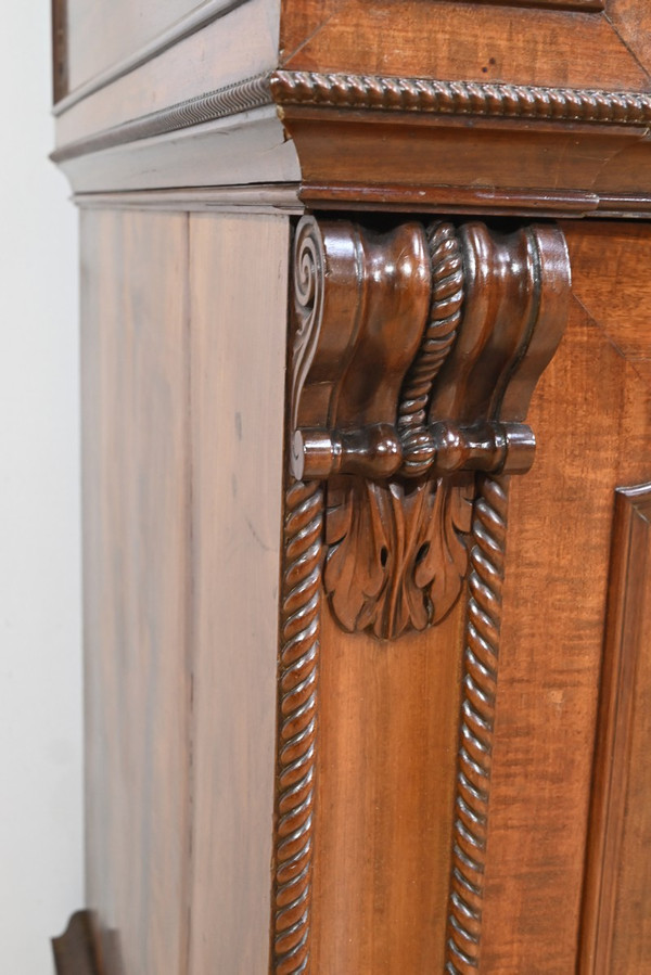 Buffet commode écritoire de conception parisienne