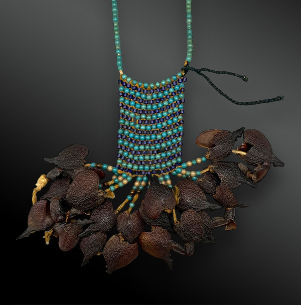 HALSKETTE mit rechteckigem Plastron - Amazonien, Zentralbrasilien