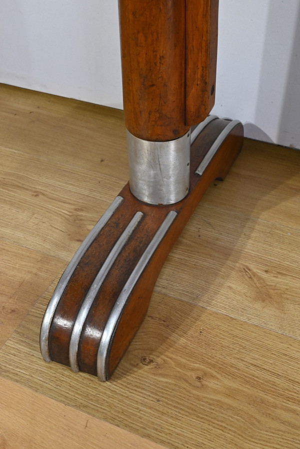 Les tables de bistro des années 1950