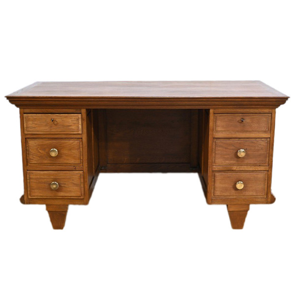 Middle desk in oak from the late 1940s art deco period