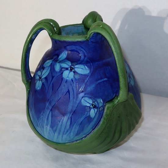 Vase à décor floral signé E. Lachenal – Fin XIXe 