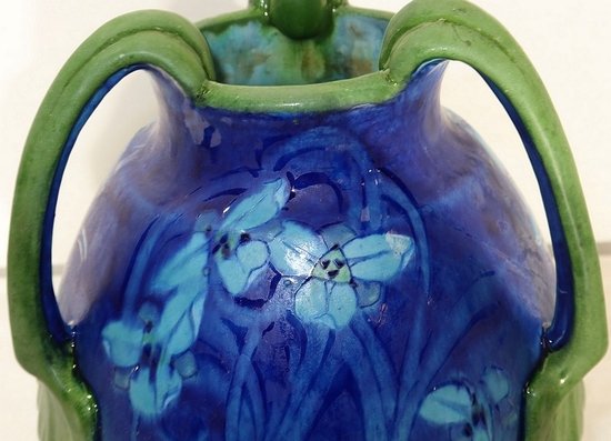 Vase à décor floral signé E. Lachenal – Fin XIXe 