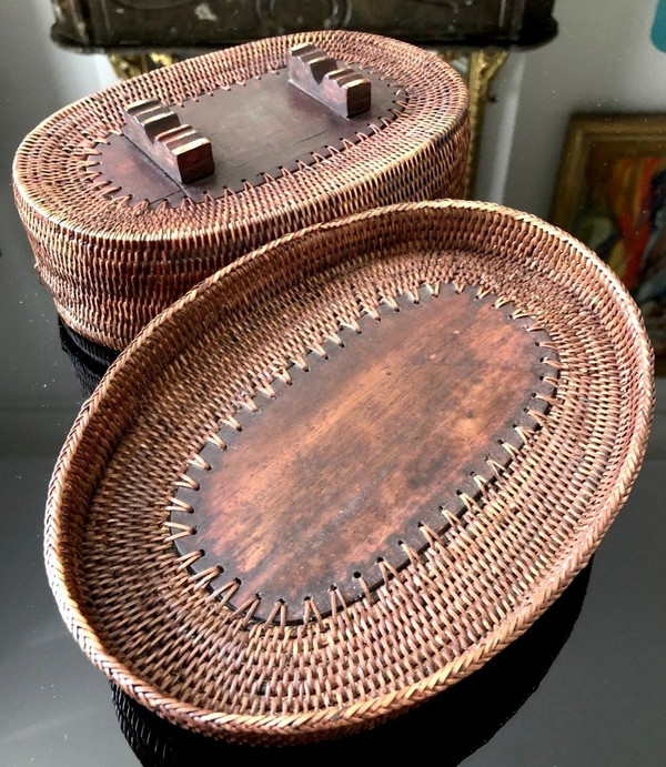 Indonésie, île De Lombok, Milieu Du XXème Siècle, Coffret En Vannerie. Décoré d'Une Tortue.