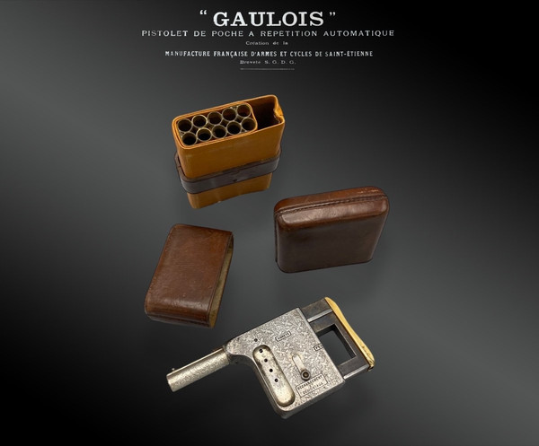 Pistola automatica a ripetizione “GAULOIS” N°2, argento, con fondina - Francia - XIX secolo
