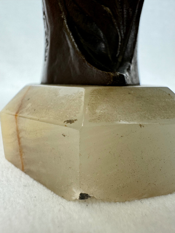 Van der Straeten -Buste en bronze femme au chapeau tricorne 