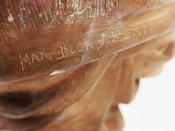 Busto in terracotta di Max Blondat
