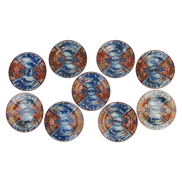 Set Of 9 Soup Plates And Two Imari Dinner Plates