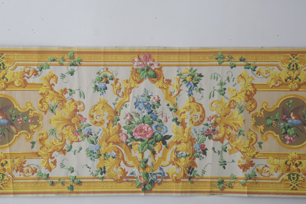 Striscia di carta da parati con uccelli e fiori del XIX secolo “tono grigio e oro”