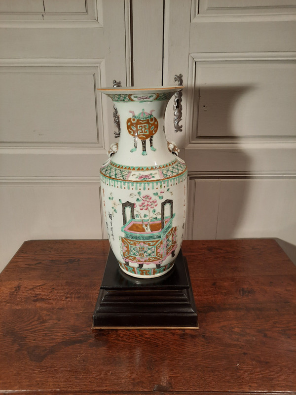 Vaso in porcellana, Cina XIX secolo.