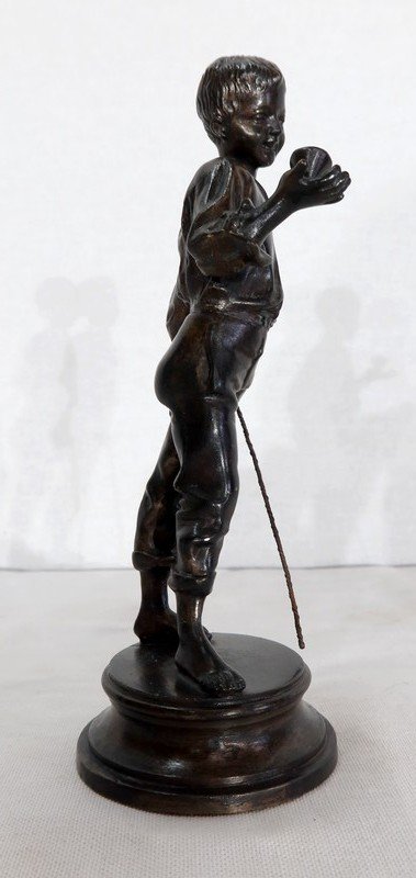  Bronzo "Ragazzo con trottola" - Fine del 19° secolo
