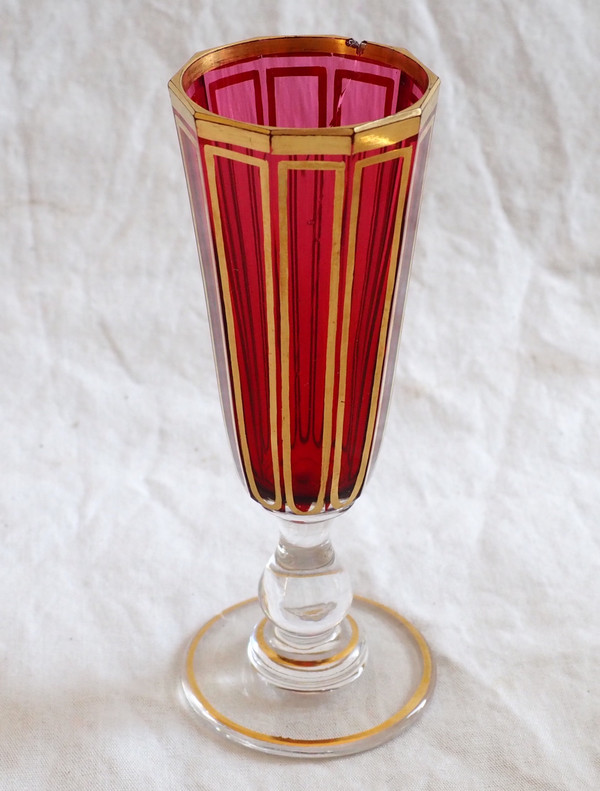 Baccarat: ruby red and gilded crystal liqueur service, Cannelures model - paper label