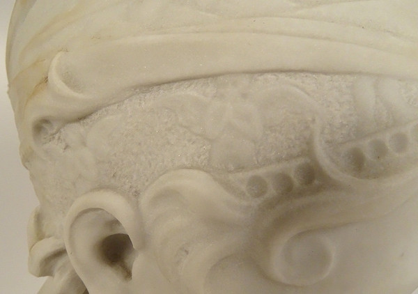 Busto scolpito di Mme Récamier in marmo di Carrara secondo Joseph Chinard XIX secolo