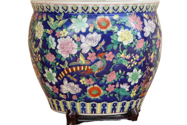Chinese porcelain aquarium - 20th century