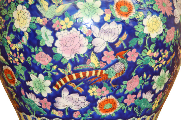 Chinese porcelain aquarium - 20th century