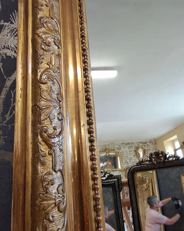 Louis XV-inspired mirror 153 x 98