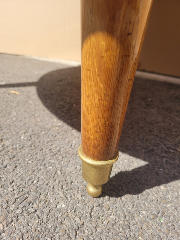 Großer runder Couchtisch aus Holzintarsien