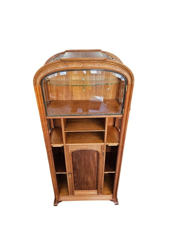 Eugène Vallin Jugendstil-Präsentationsvitrine "Platanenblätter".