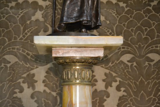 Column in onyx from the end of the 19th century
