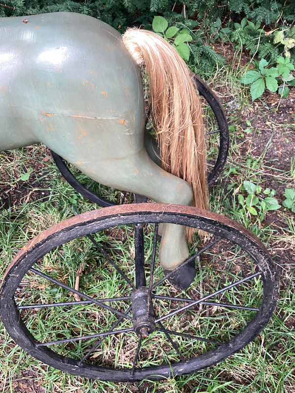 Cavallo a pedali
