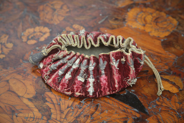 Game token purse, 18th century circa 1760