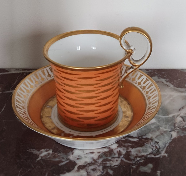 Dagoty et Honoré - Jasmine cup and saucer in porcelain - Empire, Restoration period