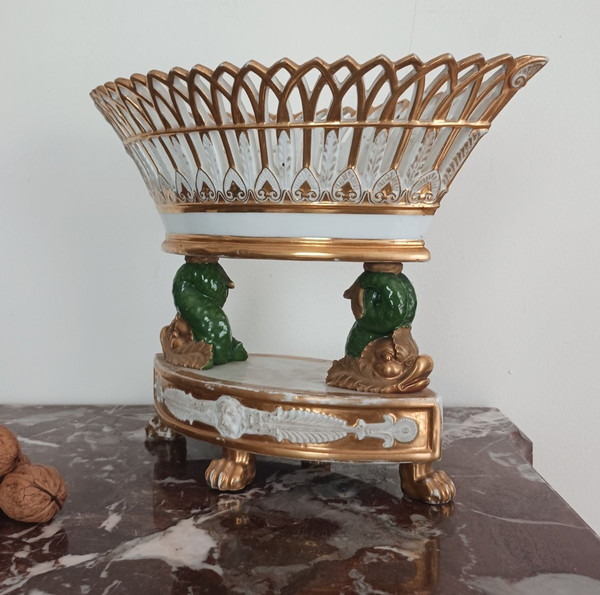 Darte Frères - grande navetta o cestino in porcellana - Periodo Impero, restauro