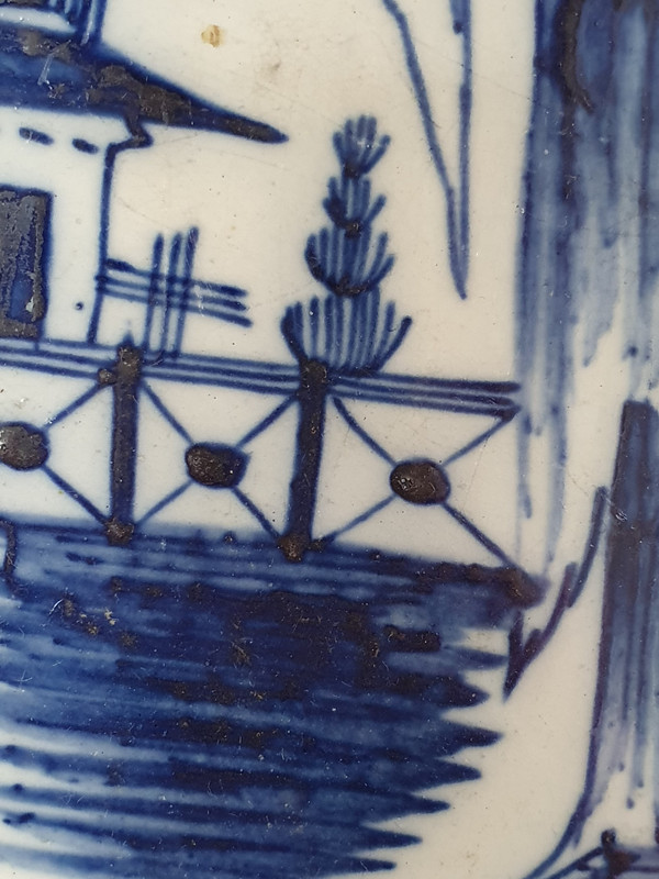 Englischer Perlengeschirrteller mit dem Muster "Long Eliza", ca. 1780er Jahre