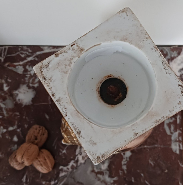Parigi, periodo della Restaurazione, Luigi Filippo - vaso in porcellana - volto di Cristo, religiosa