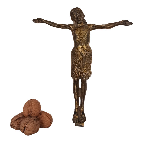 Romanesque art - christ on the cross - gilded bronze - Religiosa