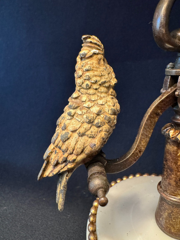 Scultura in bronzo articolata di Vienna "Parrot swing" (cacatua)