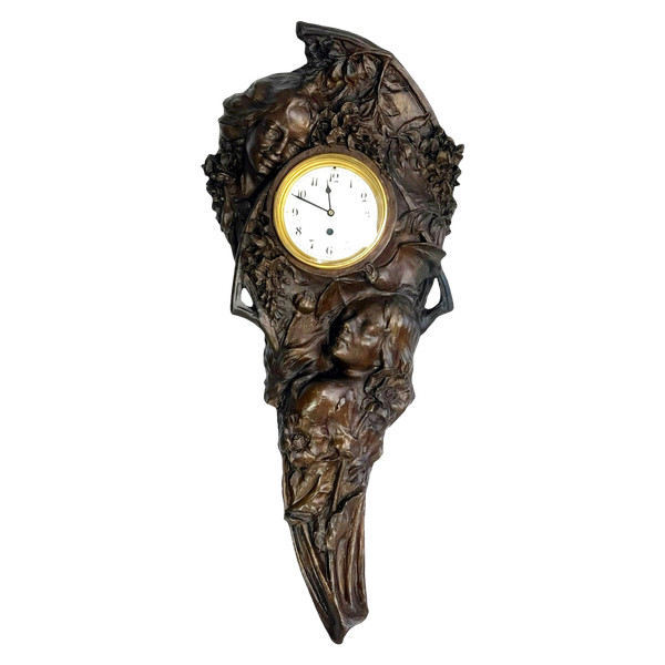 GRANDE SCULPTURE ART DÉCO EN TERRE CUITE SIGNÉE REPRÉSENTANT UNE PENDULE