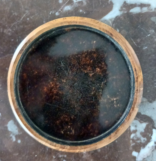 France, Louis Philippe period - double-sided burrwood box - pressed wood, tortoiseshell base