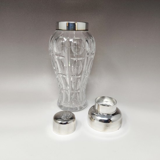 1960 Wunderschöner Cocktail-Shaker aus geschliffenem böhmischem Kristall von Masini in ausgezeichnetem Zustand. Hergestellt in Italien