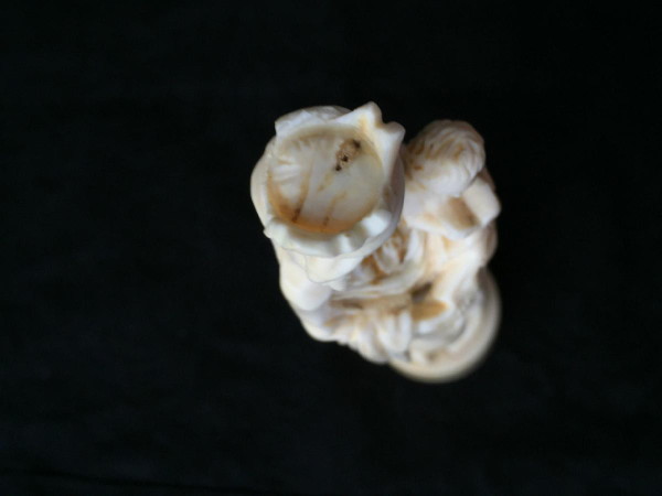 Madonna col Bambino del XIX secolo scolpita a mano