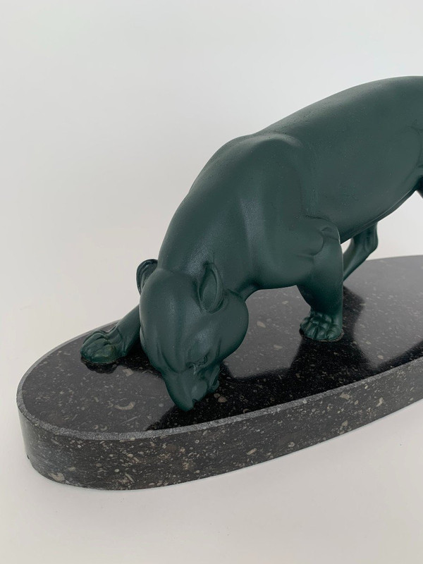 1930's Art Deco panther with green patina, regula marble base