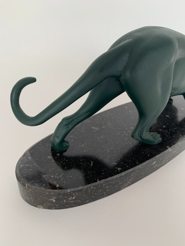 1930's Art Deco panther with green patina, regula marble base