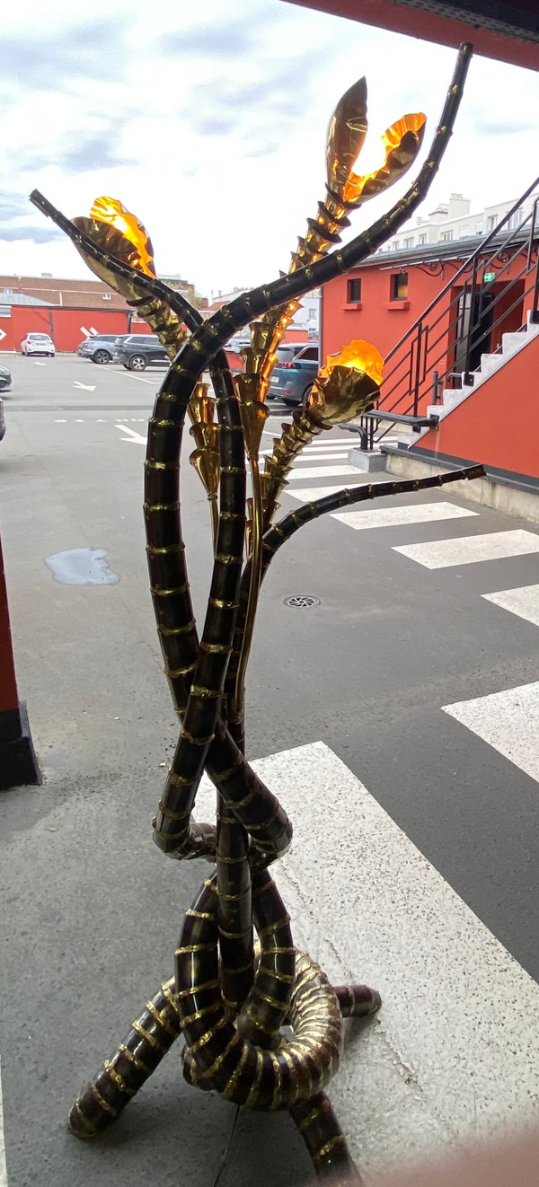 1970′ Yuka Palm Tree Floor Lamp Brass and Patinated Iron Maison Jansen 3 Heads Brutalist Style H 215 cm