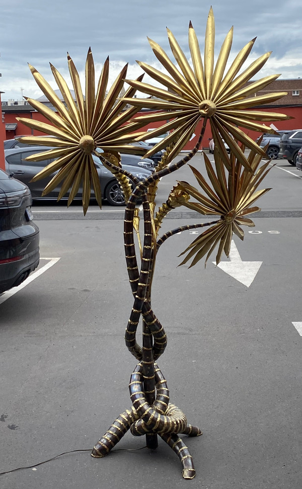 1970′ Yuka Palm Tree Floor Lamp Brass and Patinated Iron Maison Jansen 3 Heads Brutalist Style H 215 cm