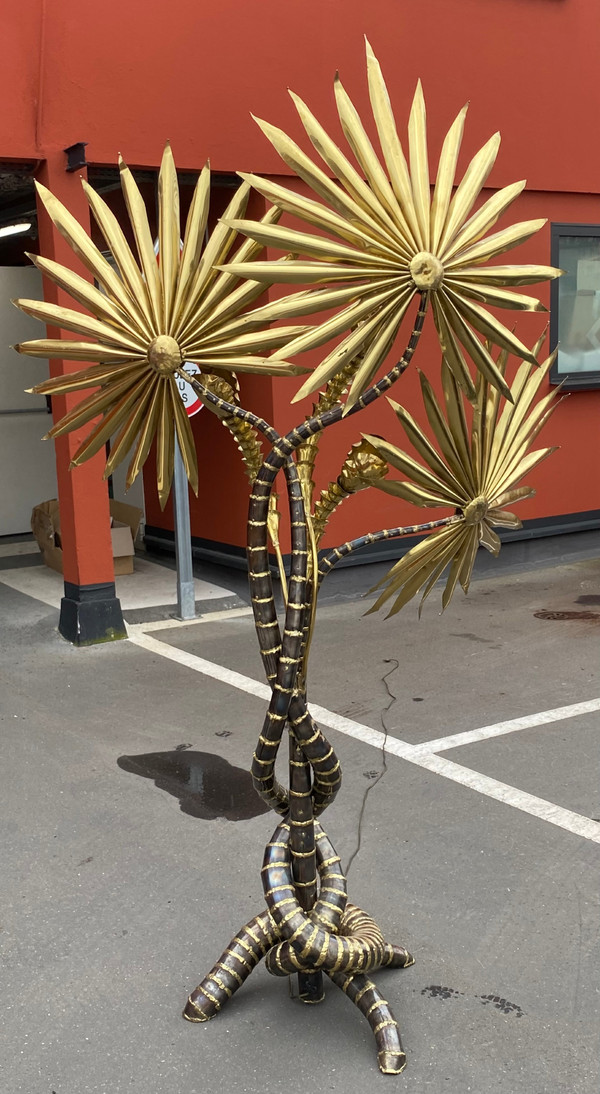 1970′ Yuka Palm Tree Floor Lamp Brass and Patinated Iron Maison Jansen 3 Heads Brutalist Style H 215 cm