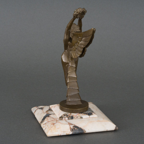 Mascotte La Gloire di H. Molins 1930 patina marrone base in marmo bronzo