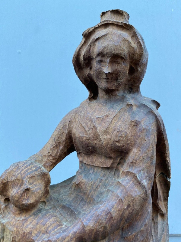 Vergine con Bambino in legno di quercia intagliato, inizio XX secolo, taglio diretto