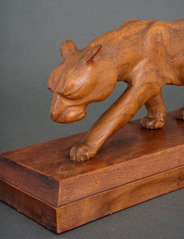 Art Deco wooden cube-shaped panther carved in the 1930s