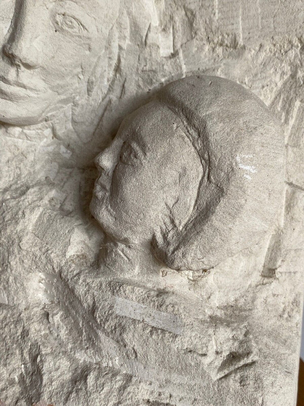 Sculpture taille directe Béton cellulaire Femme à l'enfant