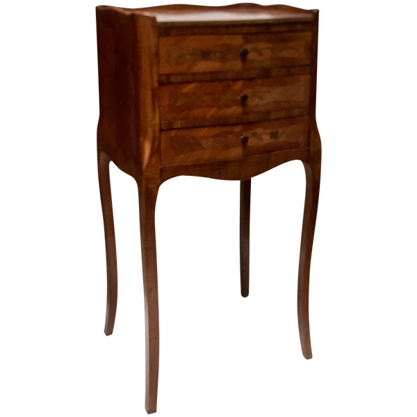 Kleiner Chiffonnier-Tisch im Louis XV-Stil mit Intarsien