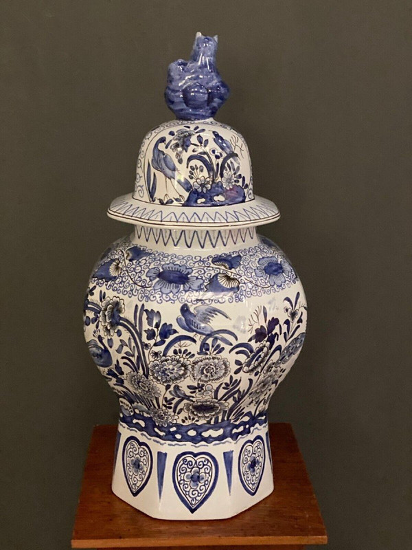Pot couvert potiche décor Delft AD chien de Fô chinois oiseaux