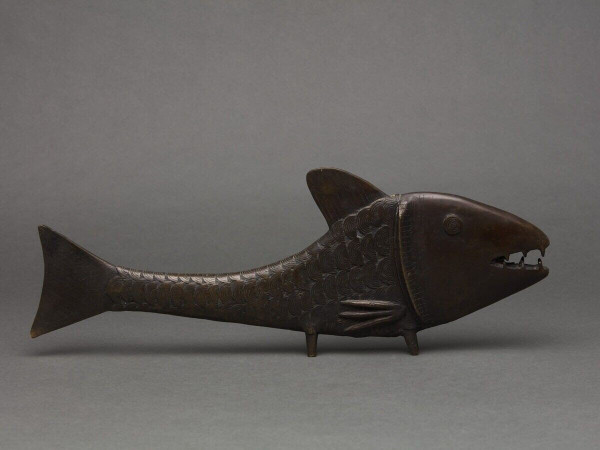 Carpe en bronze du Japon début XXe patine chocolatée