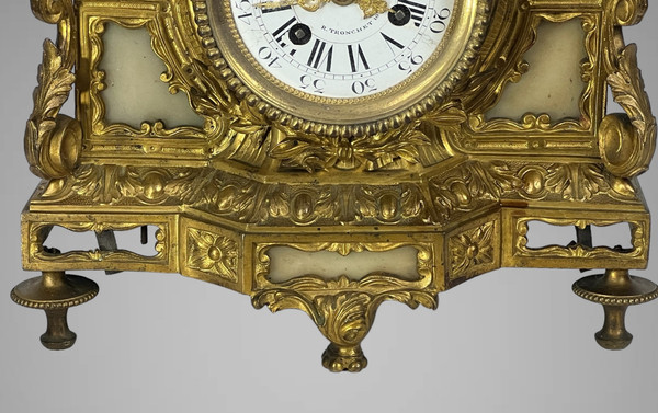 : 19th Century Bronze Clock In Louis XVI Style With Decor Of Angel And Doves