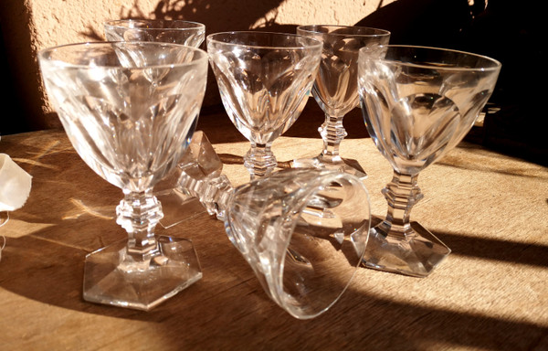 6 Harcourt crystal wine glasses signed BACCARAT in their box from the early 60s (advertisement no. 1)