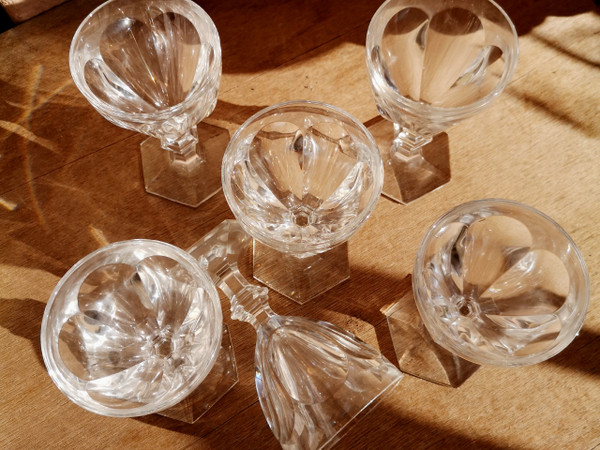 6 Harcourt crystal wine glasses signed BACCARAT in their box from the early 60s (advertisement no. 1)